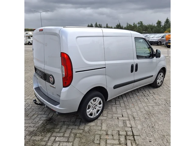 Bedrijfswagen, fiat, doblo - afbeelding 5 van  43