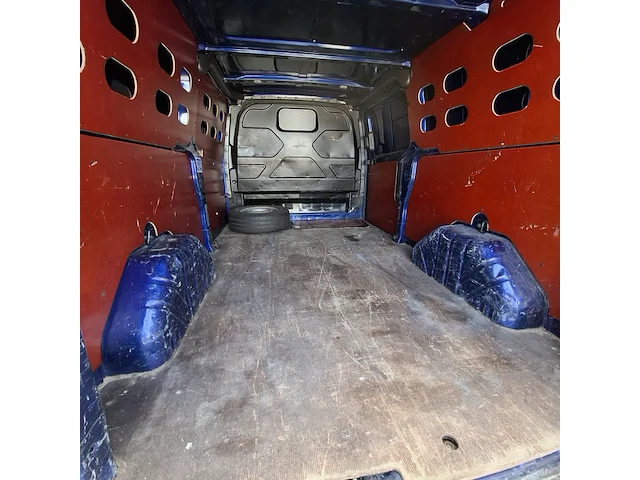 Bedrijfswagen ford, transit 2.2 tdci l2 h1, bouwjaar 2016 - afbeelding 28 van  43