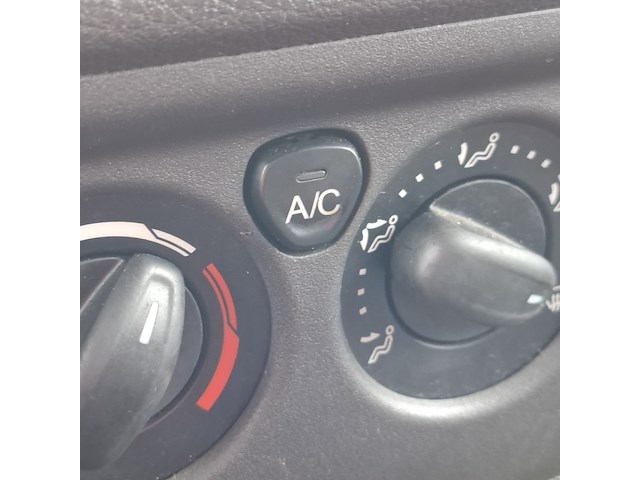 Bedrijfswagen, ford, transit 350 2.2 tdci l4h3 trend, 2015 - afbeelding 26 van  65