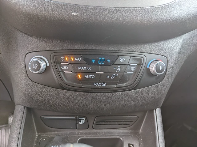 Bedrijfswagen ford, transit courier 1.5 tcdi limited, n.v.t., bouwjaar 2019 - afbeelding 14 van  40