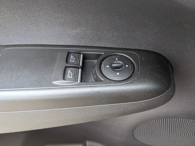 Bedrijfswagen ford, transit courier 1.5 tcdi limited, n.v.t., bouwjaar 2019 - afbeelding 16 van  40
