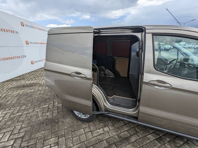 Bedrijfswagen ford, transit courier 1.5 tcdi limited, n.v.t., bouwjaar 2019 - afbeelding 22 van  40