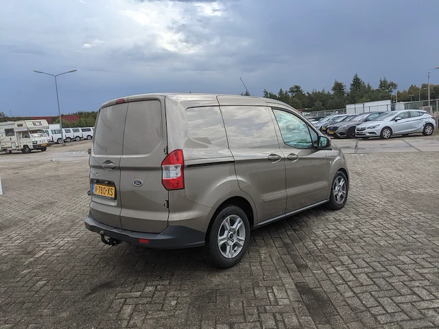 Bedrijfswagen ford, transit courier 1.5 tcdi limited, n.v.t., bouwjaar 2019 - afbeelding 37 van  40