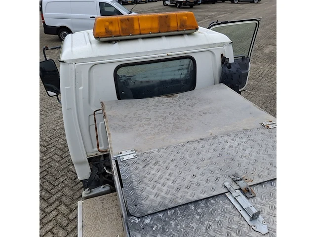 Bedrijfswagen isuzu, n-serie 3.0, bouwjaar 2007 - afbeelding 20 van  32