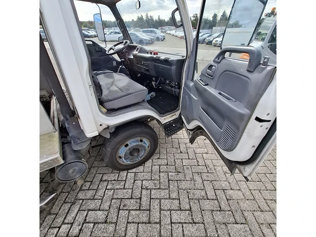 Bedrijfswagen isuzu, n-serie 3.0 nkr 77 ea, bouwjaar 2007 - afbeelding 33 van  43