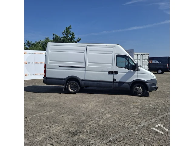 Bedrijfswagen iveco, daily 35c13v 330, bouwjaar 2013 - afbeelding 42 van  42