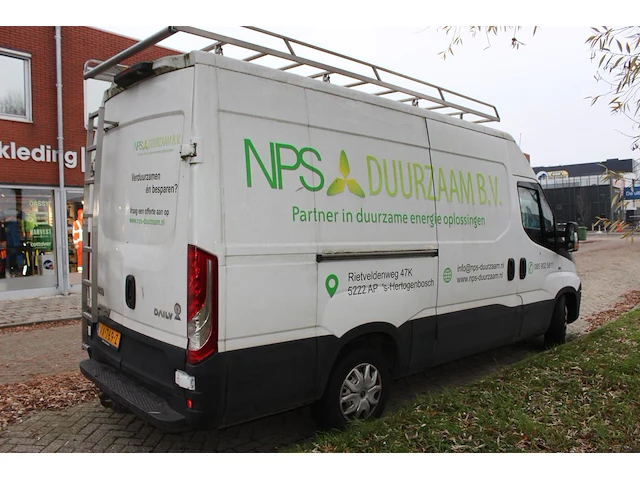 Bedrijfswagen iveco daily 35s15 2.3l met kenteken vx-769-z. datum 1e toelating 1-8-2016. apk vervaldatum 2... - afbeelding 7 van  15