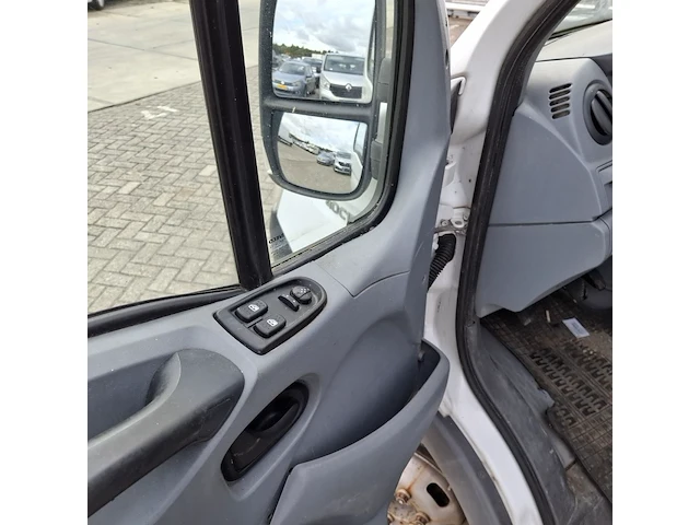 Bedrijfswagen, iveco, daily - afbeelding 12 van  52