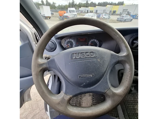 Bedrijfswagen, iveco, daily - afbeelding 13 van  52