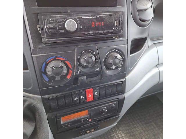 Bedrijfswagen, iveco, daily - afbeelding 16 van  52