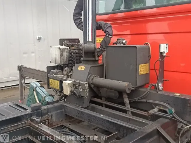Bedrijfswagen kipper volkswagen, crafter met hmf 340 kraan, bouwjaar 2010 - afbeelding 15 van  44