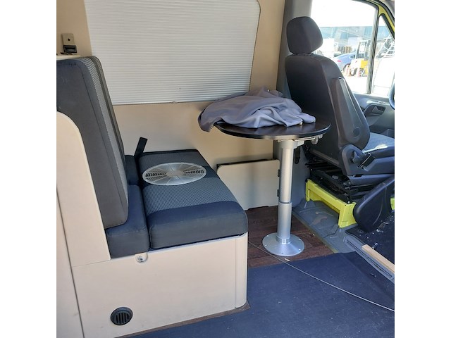 Bedrijfswagen mercedes-benz, sprinter (camper ingericht), geel, bouwjaar 2013 - afbeelding 27 van  69