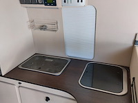 Bedrijfswagen mercedes-benz, sprinter (camper ingericht), geel, bouwjaar 2013 - afbeelding 32 van  69