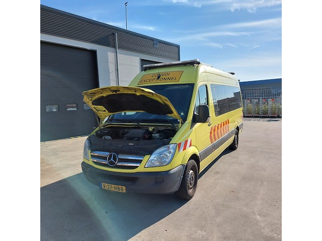 Bedrijfswagen mercedes-benz, sprinter (camper ingericht), geel, bouwjaar 2013 - afbeelding 60 van  69