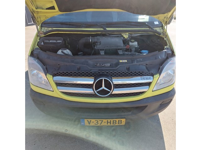 Bedrijfswagen mercedes-benz, sprinter (camper ingericht), geel, bouwjaar 2013 - afbeelding 61 van  69