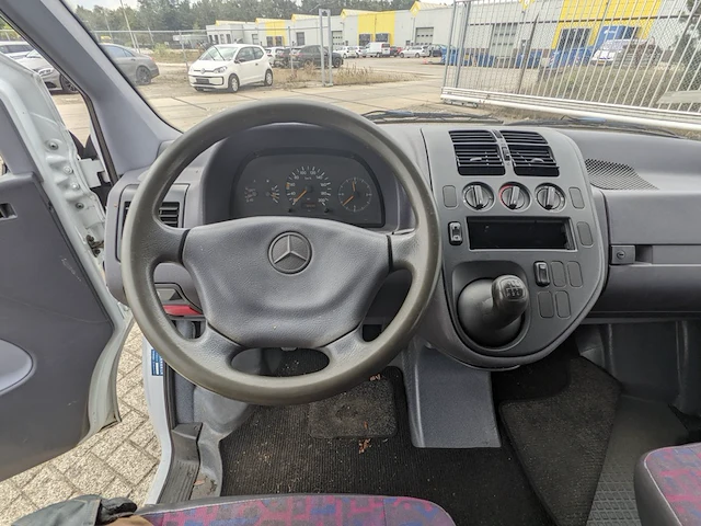 Bedrijfswagen mercedes-benz, vito 108d, bouwjaar 1999 - afbeelding 4 van  64