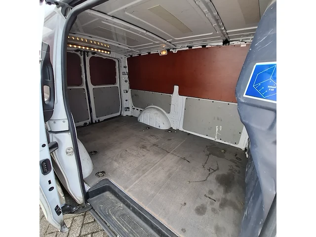 Bedrijfswagen mercedes-benz, vito 111 cdi, bouwjaar 2018 - afbeelding 26 van  34