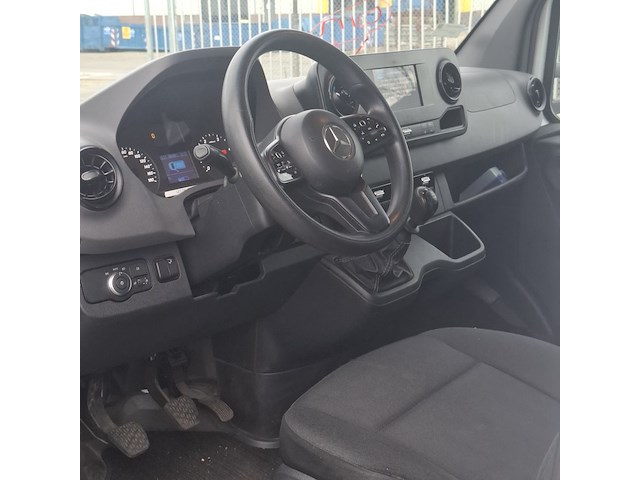 Bedrijfswagen, mercedes-benz - afbeelding 6 van  53