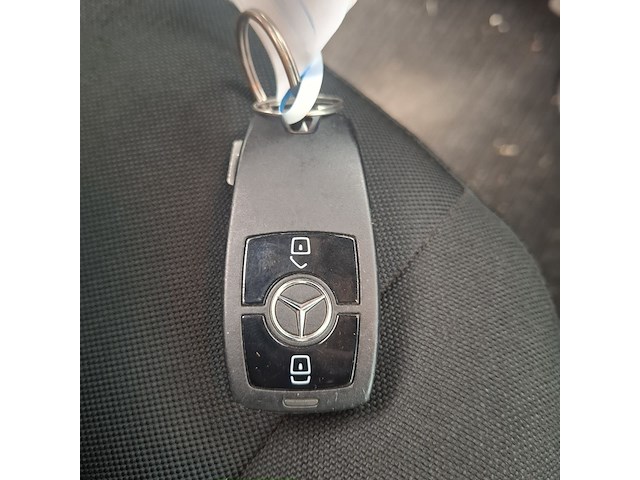 Bedrijfswagen, mercedes-benz - afbeelding 19 van  53