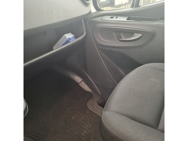 Bedrijfswagen, mercedes-benz - afbeelding 22 van  53