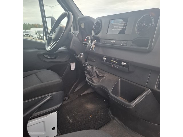 Bedrijfswagen, mercedes-benz - afbeelding 39 van  53