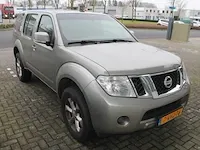 Bedrijfswagen nissan pathfinder met kenteken 7-vvj-76 en kilometerstand 213.484 km. datum 1e tenaamstelling... - afbeelding 4 van  11