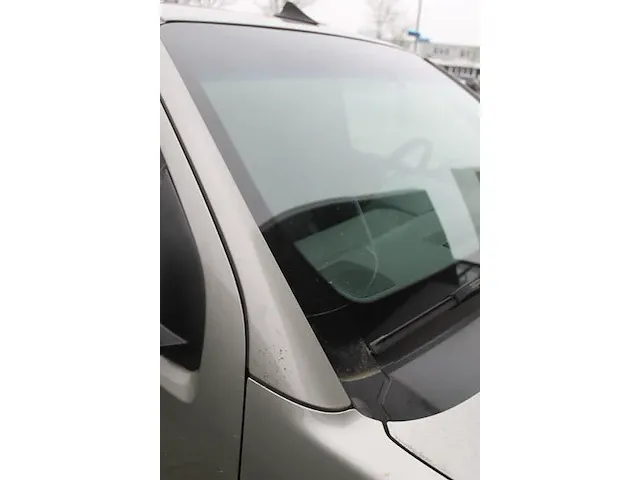 Bedrijfswagen nissan pathfinder met kenteken 7-vvj-76 en kilometerstand 213.484 km. datum 1e tenaamstelling... - afbeelding 5 van  11