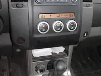 Bedrijfswagen nissan pathfinder met kenteken 7-vvj-76 en kilometerstand 213.484 km. datum 1e tenaamstelling... - afbeelding 11 van  11