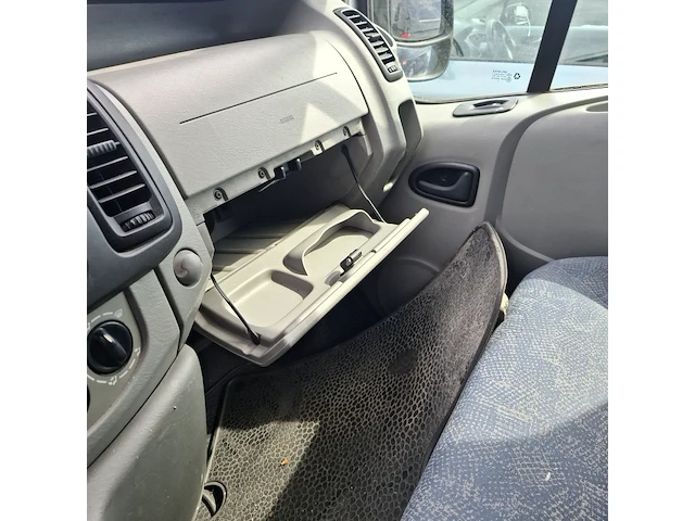 Bedrijfswagen nissan, primastar 80.27-310 1.9cdi, 2003 - afbeelding 8 van  44