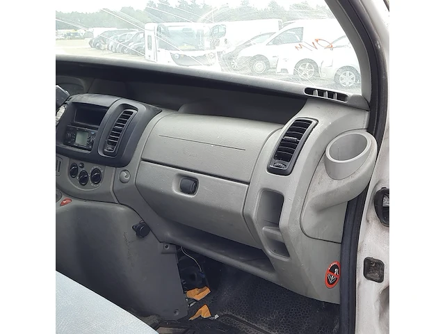 Bedrijfswagen nissan, primastar 80.29-350 1.9cdi, 2004 - afbeelding 31 van  51