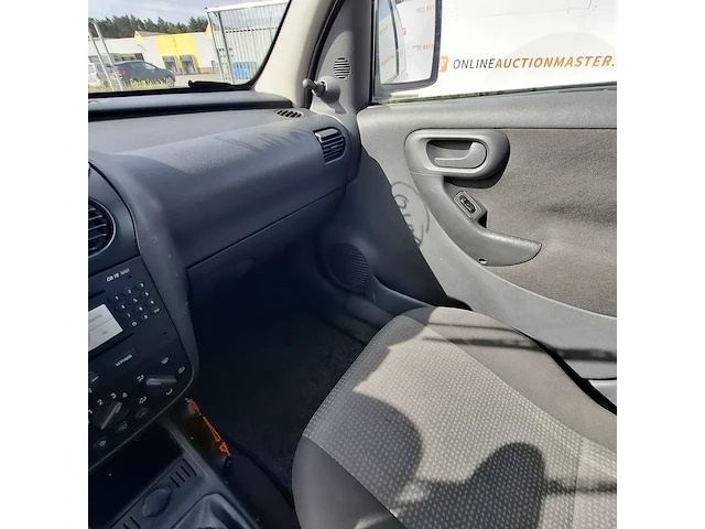 Bedrijfswagen opel, combo 1.3 cdti, bouwjaar 2006 - afbeelding 7 van  49