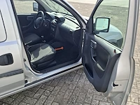 Bedrijfswagen opel, combo 1.3 cdti, bouwjaar 2006 - afbeelding 13 van  49