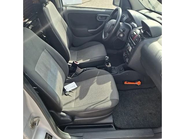 Bedrijfswagen opel, combo 1.3 cdti, bouwjaar 2006 - afbeelding 14 van  49