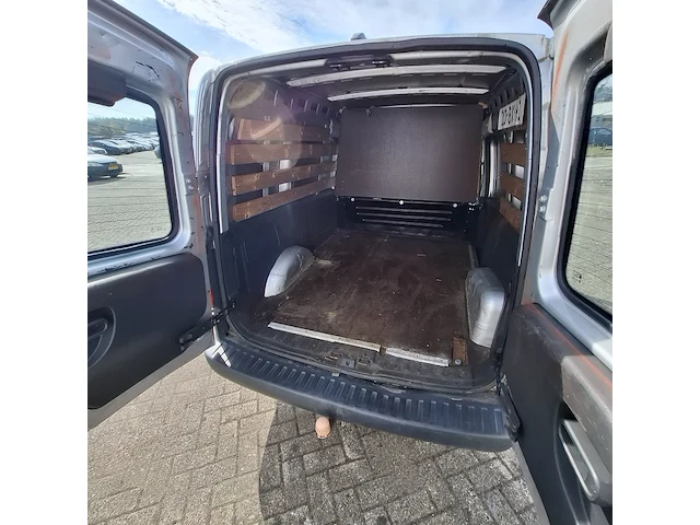Bedrijfswagen opel, combo 1.3 cdti, bouwjaar 2006 - afbeelding 19 van  49