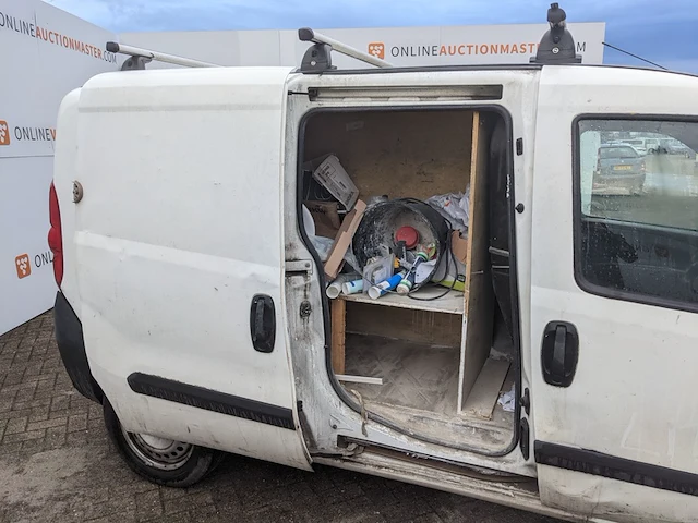 Bedrijfswagen, opel, combo 1.6 cdti, 2013 - afbeelding 18 van  52