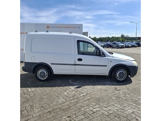 Bedrijfswagen opel, combo 1.7 dti, bouwjaar 2002 - afbeelding 34 van  47
