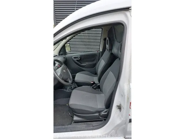 Bedrijfswagen opel, combo c-van, bouwjaar 2007 - afbeelding 15 van  30