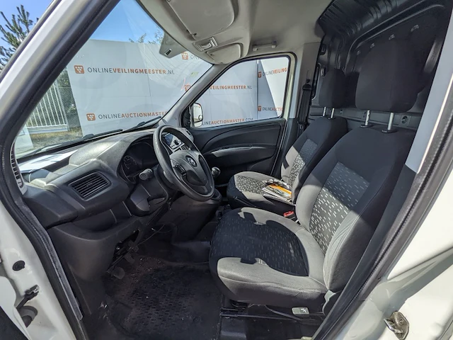 Bedrijfswagen, opel, combo - afbeelding 3 van  42