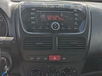 Bedrijfswagen, opel, combo - afbeelding 11 van  42