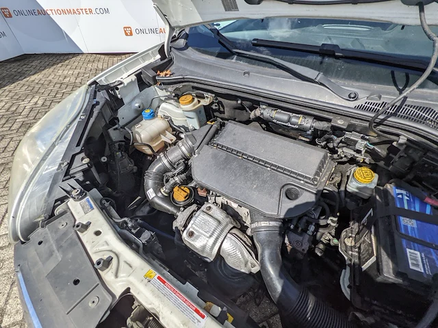 Bedrijfswagen, opel, combo - afbeelding 26 van  42