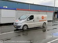 Bedrijfswagen opel, vivaro 2.0 cdti l2h1 dc, bouwjaar 2009 - afbeelding 1 van  41