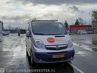 Bedrijfswagen opel, vivaro 2.0 cdti l2h1 dc, bouwjaar 2009 - afbeelding 9 van  41