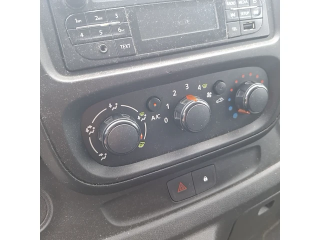 Bedrijfswagen opel, vivaro-b - afbeelding 14 van  62