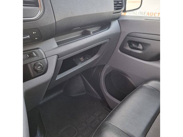 Bedrijfswagen, opel, vivaro - afbeelding 23 van  102