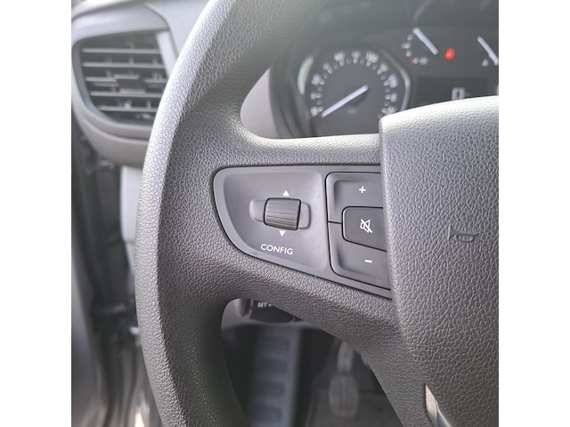 Bedrijfswagen, opel, vivaro - afbeelding 69 van  102