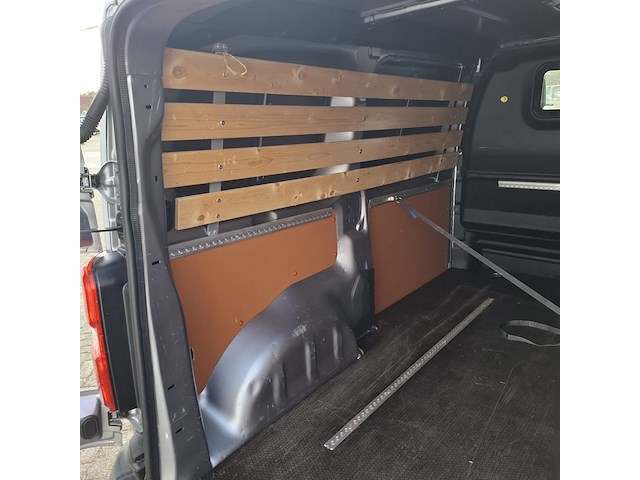 Bedrijfswagen, opel, vivaro - afbeelding 84 van  102