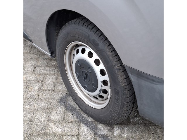 Bedrijfswagen, opel, vivaro - afbeelding 3 van  47