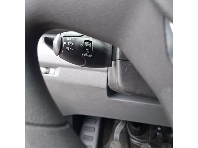 Bedrijfswagen, opel, vivaro - afbeelding 11 van  47