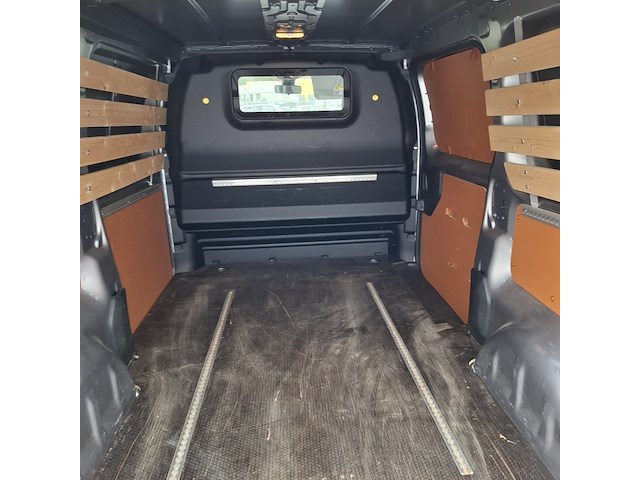 Bedrijfswagen, opel, vivaro - afbeelding 26 van  47