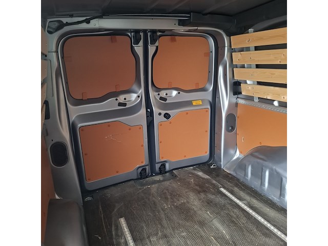 Bedrijfswagen, opel, vivaro - afbeelding 31 van  47